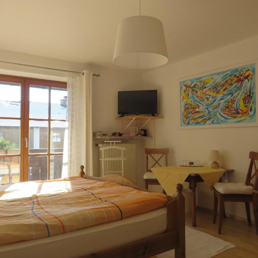 Ferienwohnung Gouiaa บิชอฟสวีเซิน ภายนอก รูปภาพ